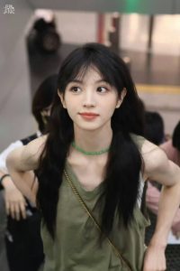 田曦薇 原图去衣-脱衣论坛-社区-秘密图库