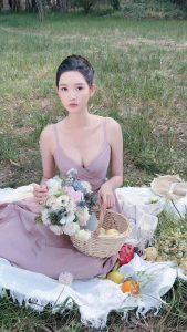 王玉雯 原图去衣-脱衣论坛-社区-秘密图库