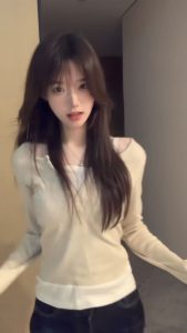 蓝羊羊不懒  原图去衣-脱衣论坛-社区-秘密图库