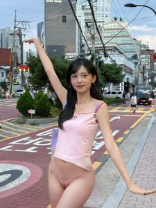 周也  原图去衣-脱衣论坛-社区-秘密图库