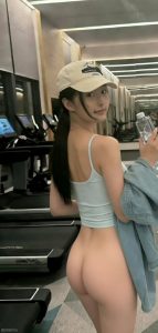 裴佳欣 原图去衣 3-脱衣论坛-社区-秘密图库